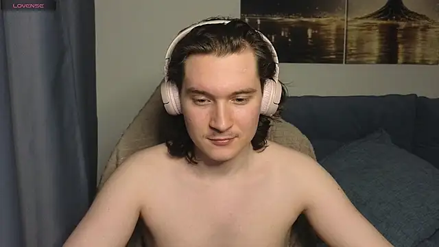 MoreRealAlex online show from 07/09/26, 06:12