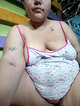 Snapshot of Paola16_6 chatting on 04/19/26, 03:55 Paola16 6 online show from 04/19/26, 03:55