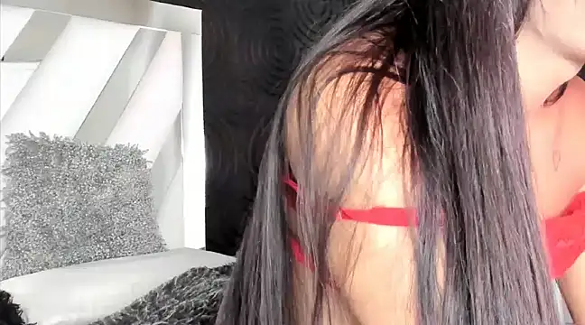 ambermartin  online show from 01/25/25, 01:21