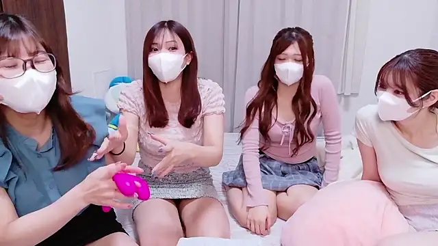ManaMi-maru online show from 05/17/26, 10:22