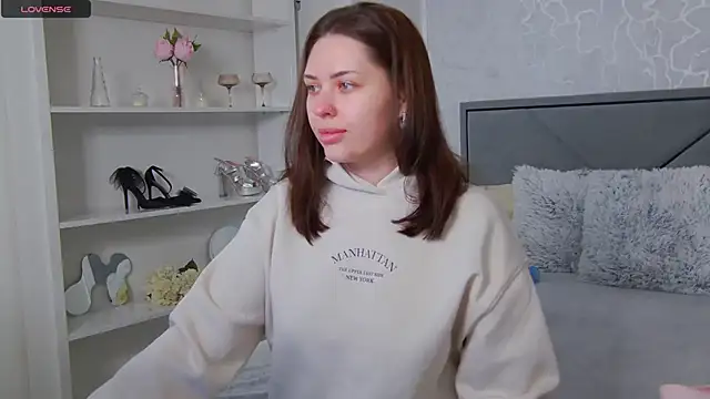 Alexyena online show from 12/02/24, 06:20