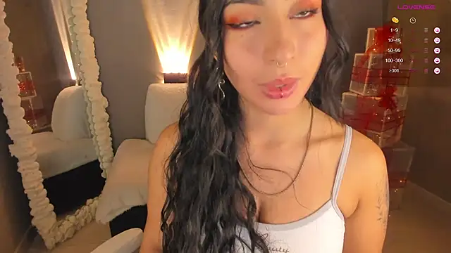 amber curly online show from 01/05/25, 05:51