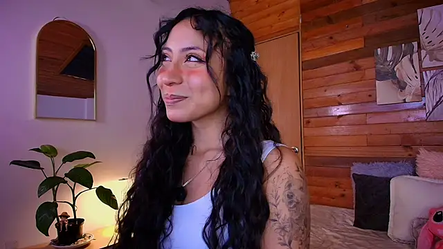 amber curly online show from 07/25/26, 03:20