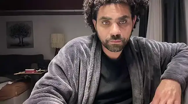 RoyalPharaoh online show from 12/23/24, 04:17