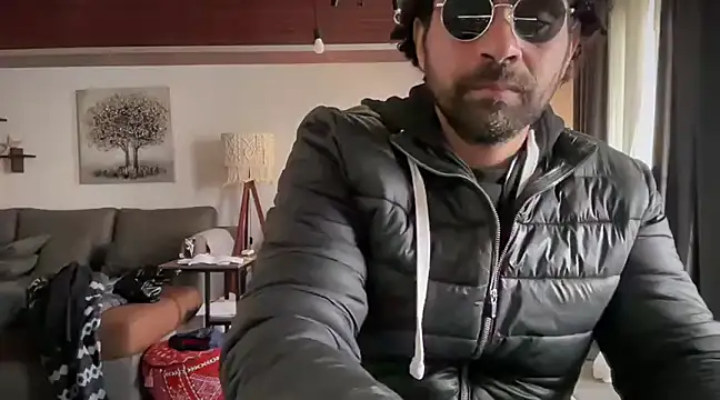 RoyalPharaoh online show from 02/10/25, 07:15