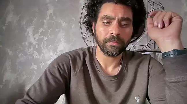 RoyalPharaoh online show from 03/06/25, 12:19