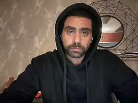 RoyalPharaoh online show from 03/18/25, 10:15