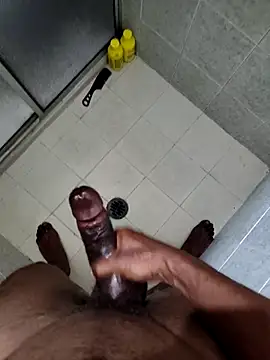 Snapshot of Negrotnt11 chatting on 09/21/25, 09:44 Negrotnt11 online show from 09/21/25, 09:44