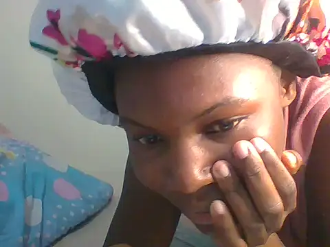 Fine baby0001 online show from 07/02/26, 03:23