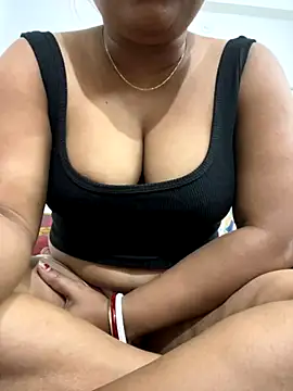 Nancy-22 online show from 11/02/25, 09:11