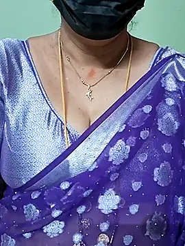 ananya956 online show from 02/19/25, 04:23