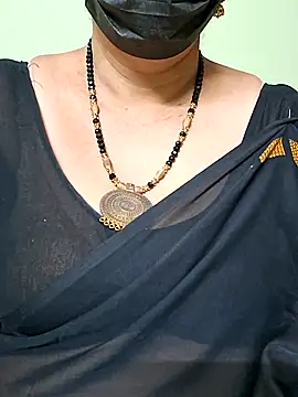 ananya956 online show from 02/20/25, 12:47