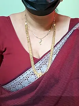 ananya956 online show from 02/23/25, 09:22