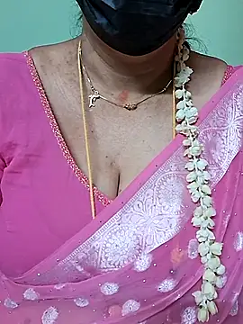ananya956 online show from 02/25/25, 11:41