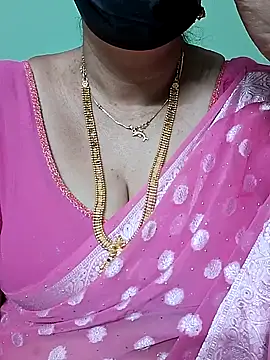 ananya956 online show from 02/25/25, 11:22