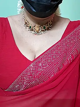 ananya956 online show from 02/28/25, 04:32
