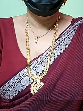 ananya956 online show from 03/04/25, 07:41