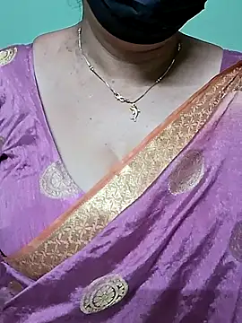 ananya956 online show from 03/10/25, 11:16