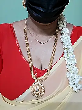 ananya956 online show from 03/14/25, 07:04