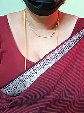 ananya956 online show from 03/17/25, 10:06