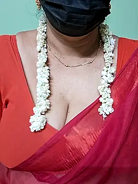 ananya956 online show from 03/18/25, 01:00