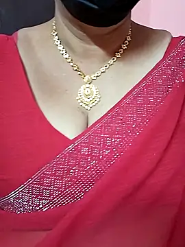 Snapshot of ananya956 chatting on 09/12/25, 06:13 ananya956 online show from 09/12/25, 06:13