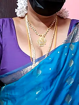 Snapshot of ananya956 chatting on 09/21/25, 05:25 ananya956 online show from 09/21/25, 05:25