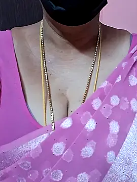 Snapshot of ananya956 chatting on 09/25/25, 12:47 ananya956 online show from 09/25/25, 12:47