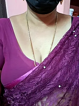 Snapshot of ananya956 chatting on 10/08/25, 07:39 ananya956 online show from 10/08/25, 07:39