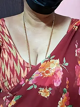 Snapshot of ananya956 chatting on 10/14/25, 09:48 ananya956 online show from 10/14/25, 09:48