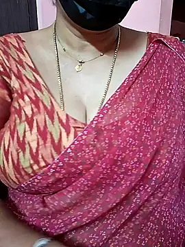 Snapshot of ananya956 chatting on 11/05/25, 01:49 ananya956 online show from 11/05/25, 01:49