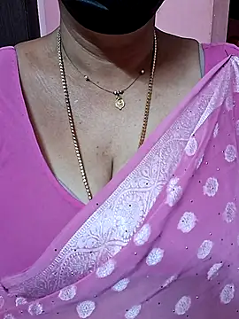 Snapshot of ananya956 chatting on 11/14/25, 09:41 ananya956 online show from 11/14/25, 09:41