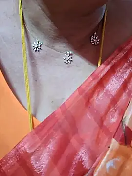 ananya956 online show from 07/02/26, 10:43