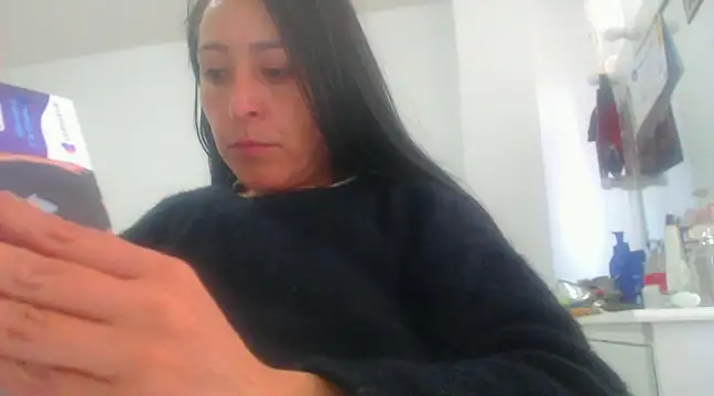 naughthyany16 online show from 12/14/24, 12:23