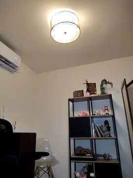 Ramona Flower online show from 10/09/25, 01:14