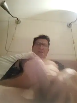 Snapshot of felice66 chatting on 10/25/25, 10:48 felice66 online show from 10/25/25, 10:48