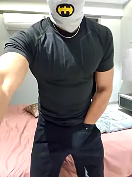 walterhssyc7 online show from 12/05/25, 05:31