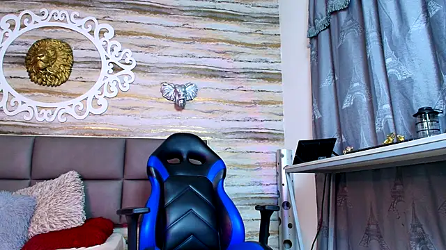 Bella salvatore online show from 10/04/25, 02:15