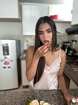 HaileyBaldwin online show from 01/09/25, 07:18