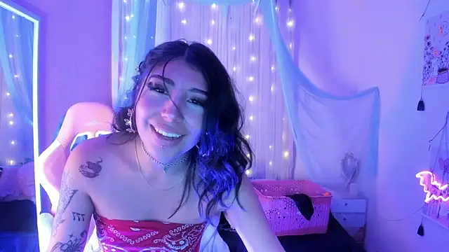 SheryLee online show from 12/16/24, 08:37
