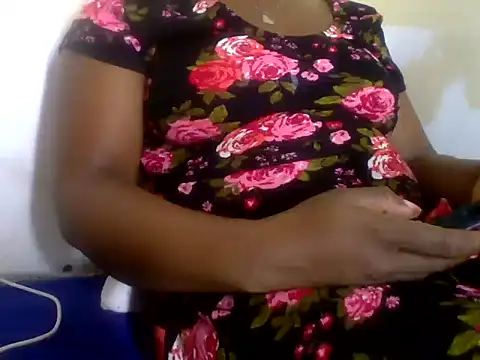 Hot-zeenah online show from 10/03/25, 06:16