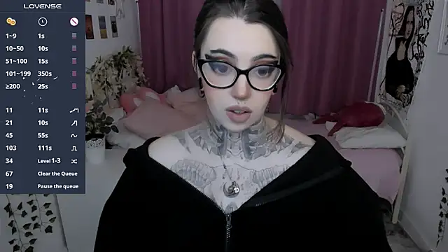 Dixi Pixi  online show from 04/04/26, 05:38