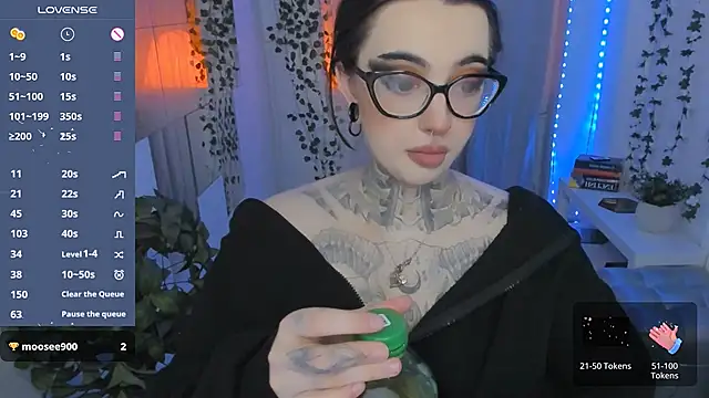 Dixi Pixi  online show from 05/31/26, 05:15