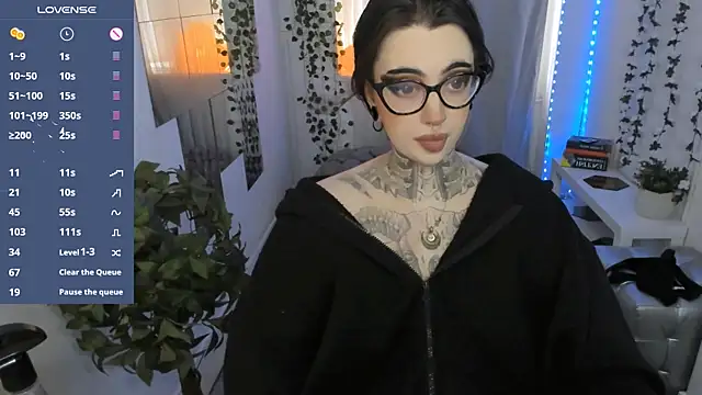 Dixi Pixi  online show from 06/06/26, 05:34