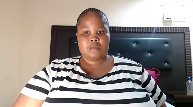 19bootylicious online show from 02/02/25, 04:00