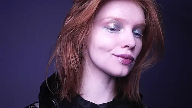 ginger hugs online show from 12/17/24, 10:11