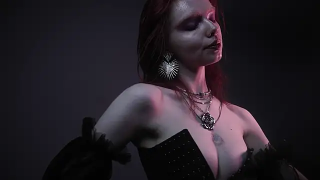 ginger hugs online show from 06/03/26, 10:15