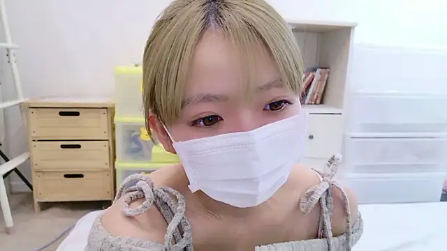 Snapshot of neruneruru chatting on 12/17/25, 09:59 neruneruru online show from 12/17/25, 09:59