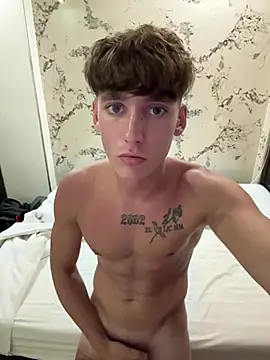 Hornyyoungstud123 online show from 07/28/26, 12:01