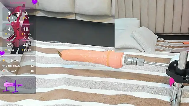 FreyaMoller online show from 12/06/24, 10:52